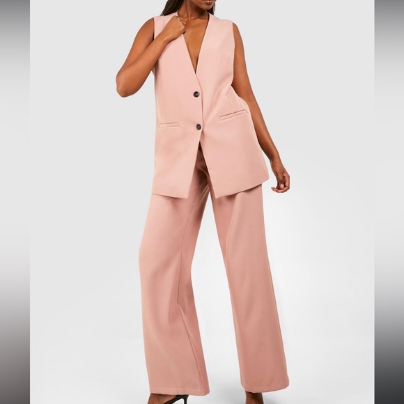 Other - Boohoo Vest Set